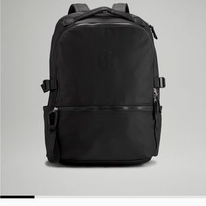 New crew backpack